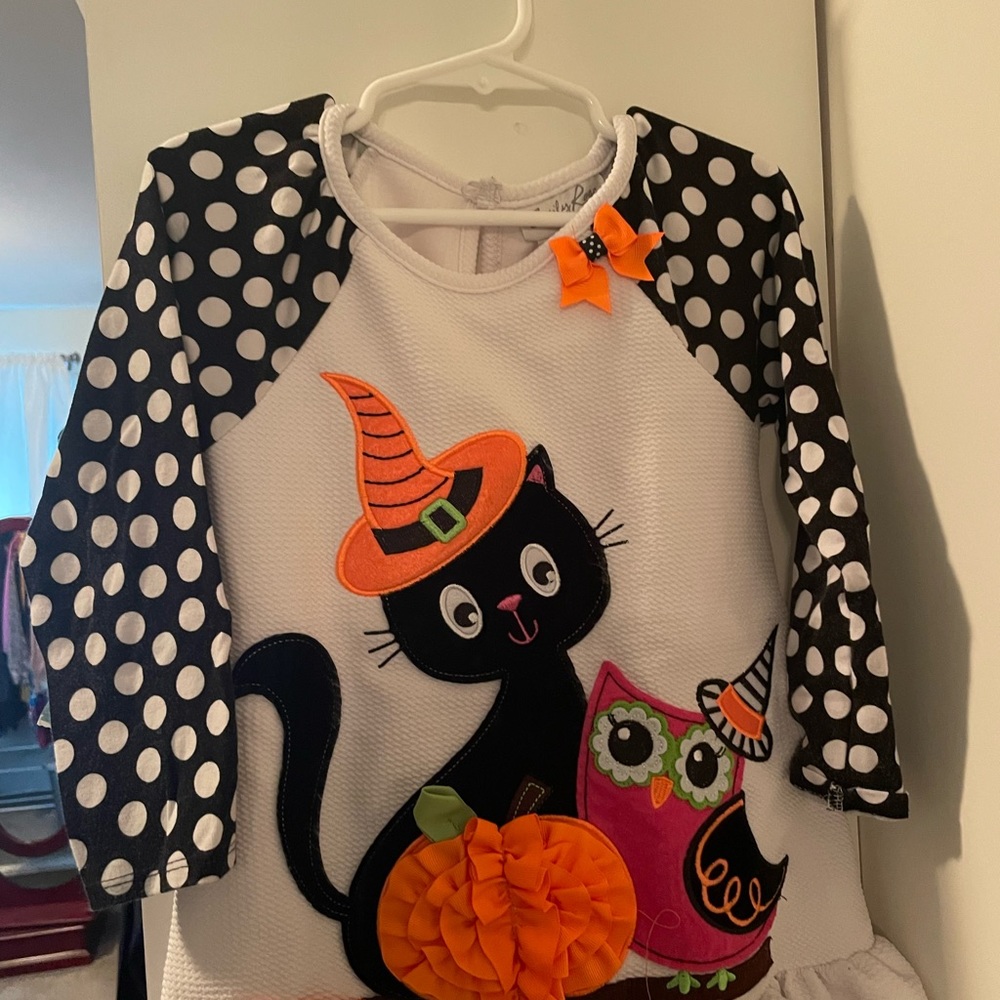 Halloween Themed Outfit Size 4